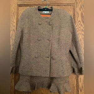 Bigio vintage 2 piece suite